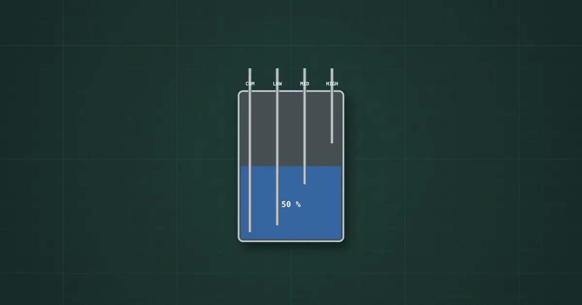 Water tank with probes on the simulator's bench